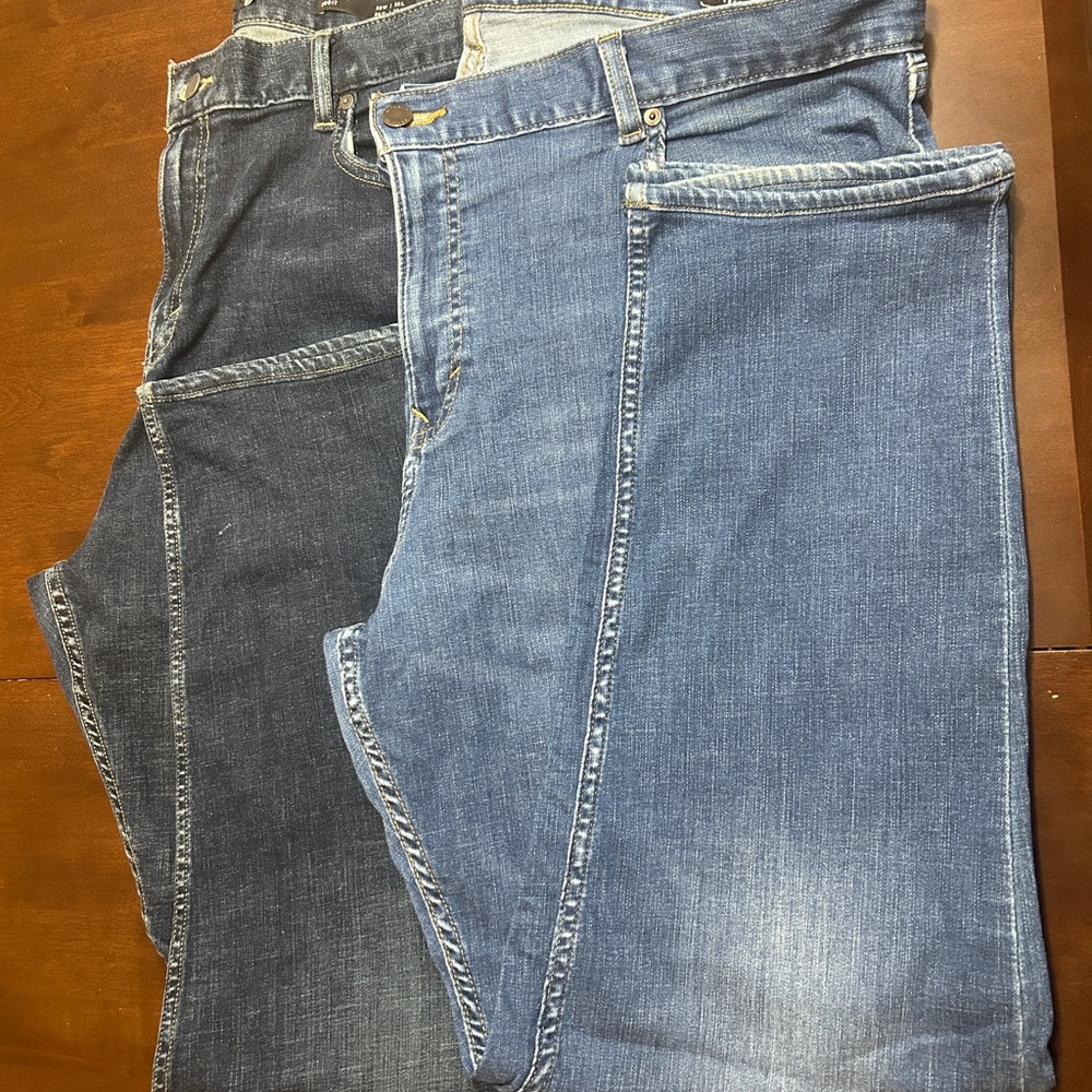 Banana Republic Men's Rapid movement Denim Jeans in Light and Dark Blue